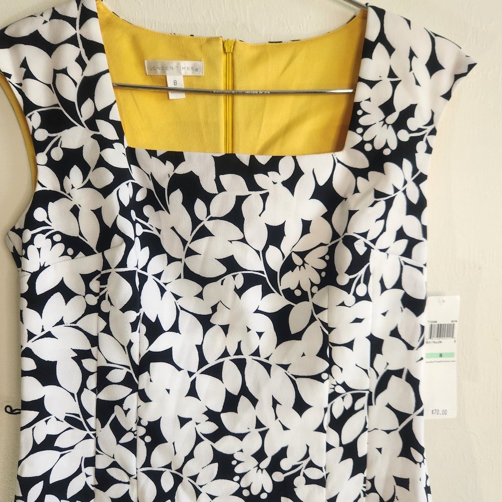 NEW Woman's London Times Dress